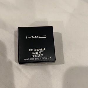 Mac Pro Longwear paint pot